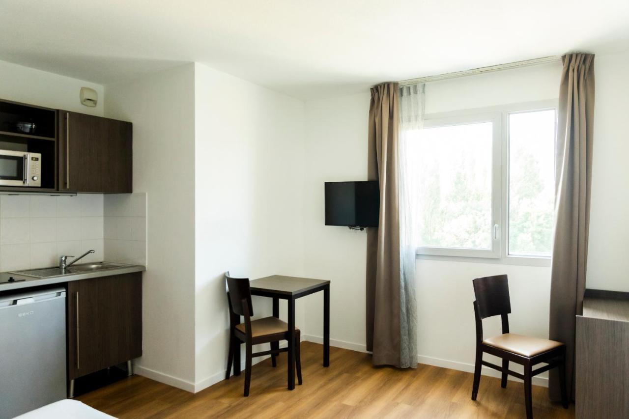 Appart'Hotel Vacanceole Paris Quai De Marne - Ex Adagio Ножан-сюр-Марн Экстерьер фото