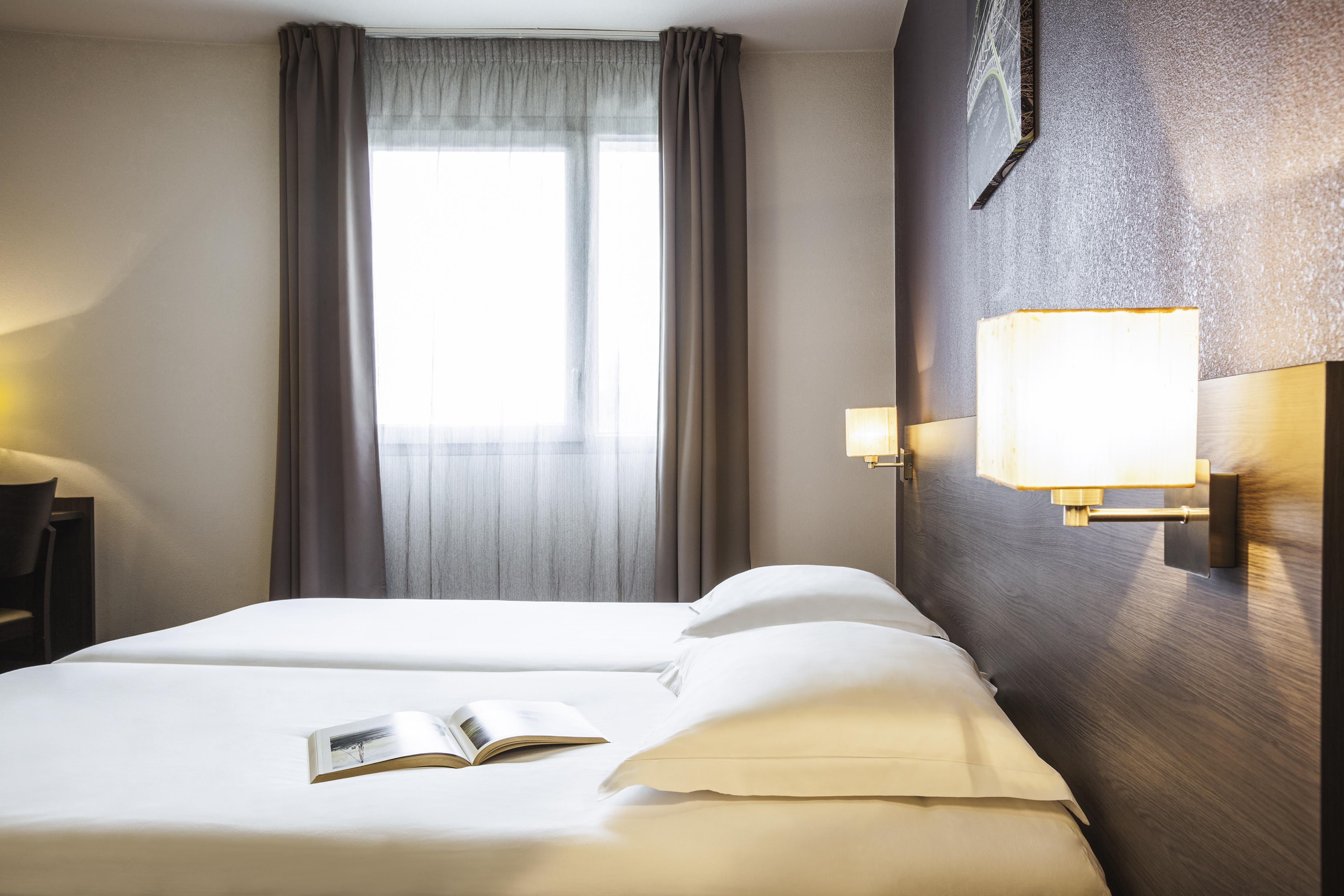 Appart'Hotel Vacanceole Paris Quai De Marne - Ex Adagio Ножан-сюр-Марн Экстерьер фото