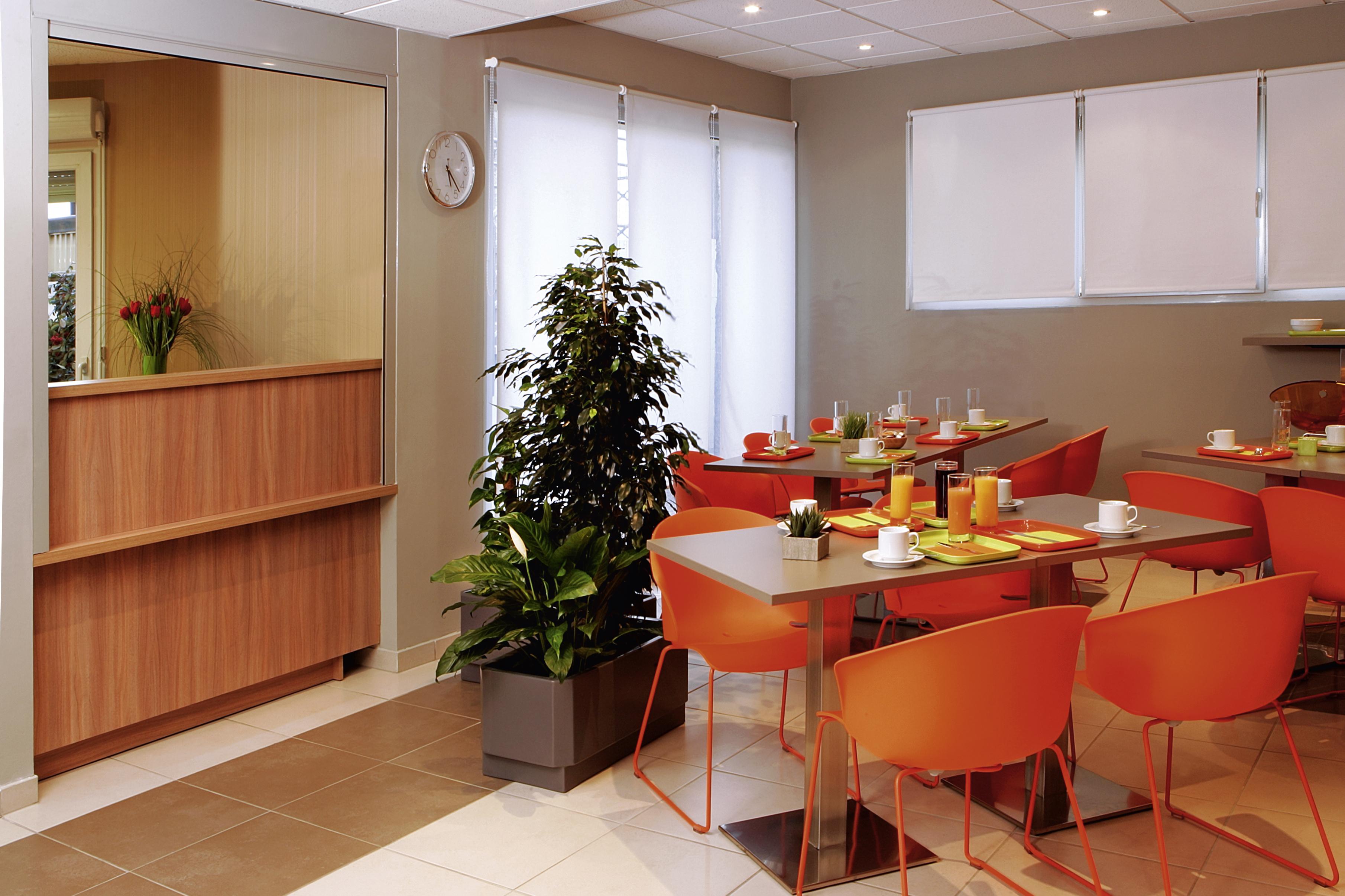 Appart'Hotel Vacanceole Paris Quai De Marne - Ex Adagio Ножан-сюр-Марн Экстерьер фото