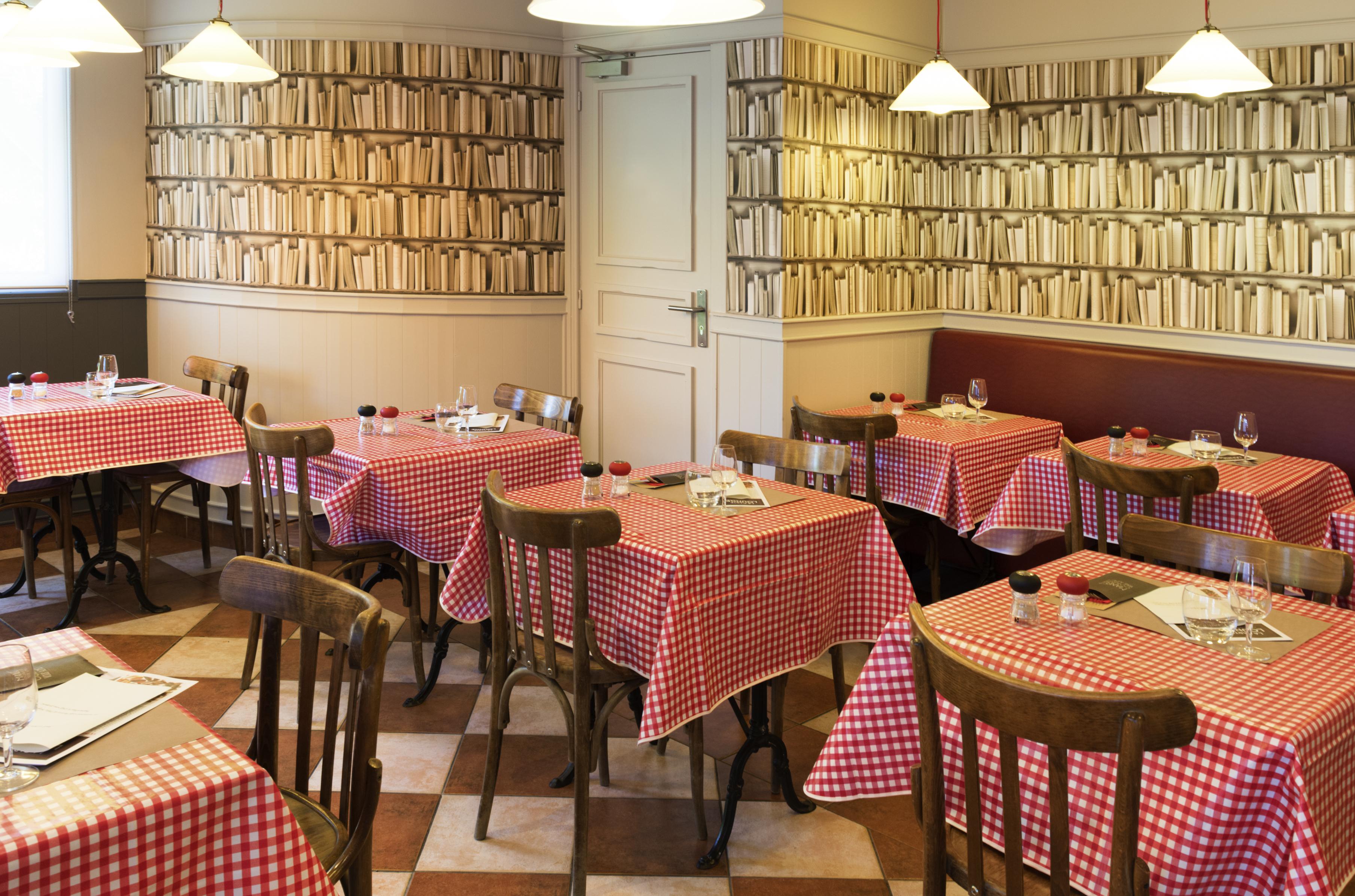 Appart'Hotel Vacanceole Paris Quai De Marne - Ex Adagio Ножан-сюр-Марн Экстерьер фото