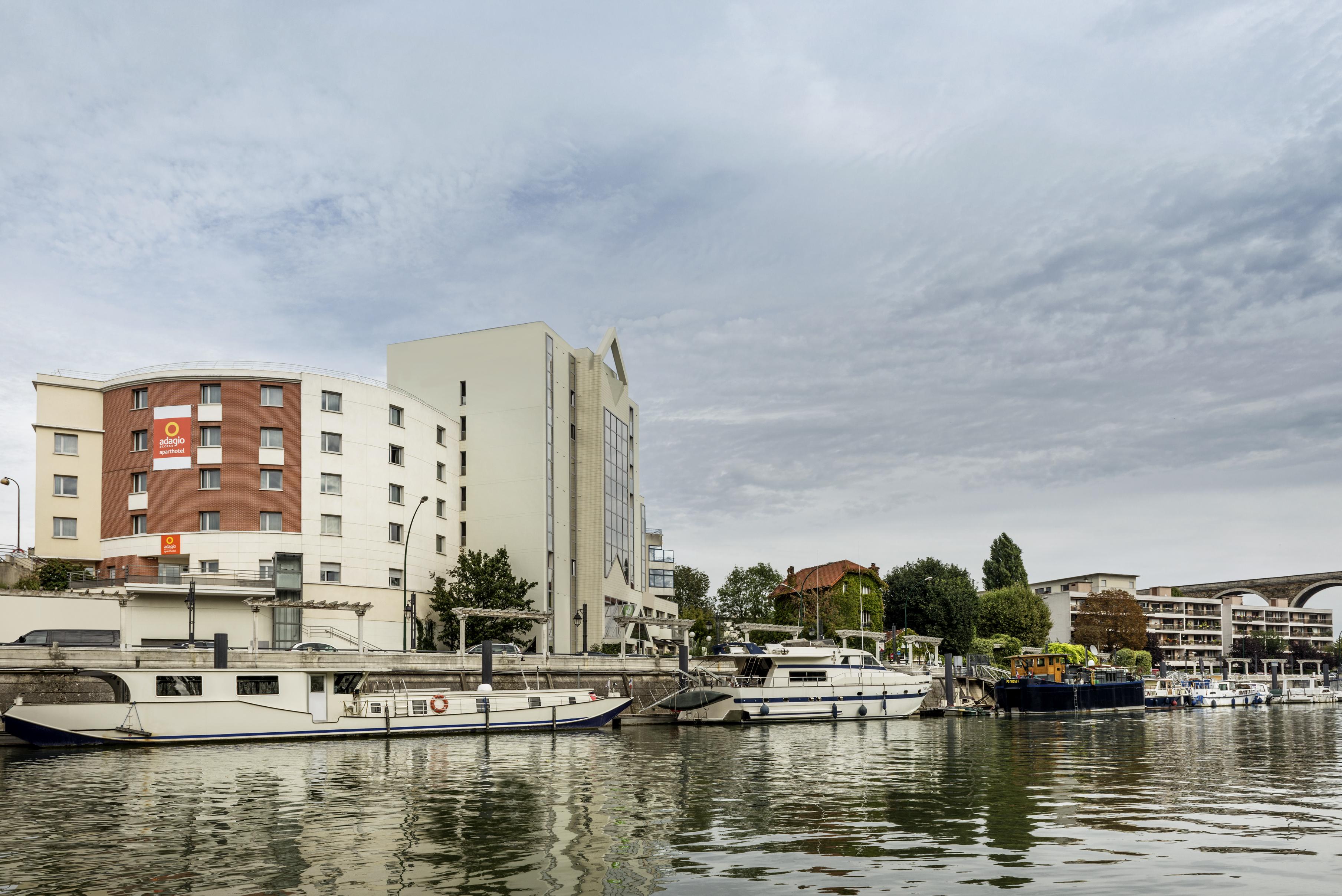 Appart'Hotel Vacanceole Paris Quai De Marne - Ex Adagio Ножан-сюр-Марн Экстерьер фото