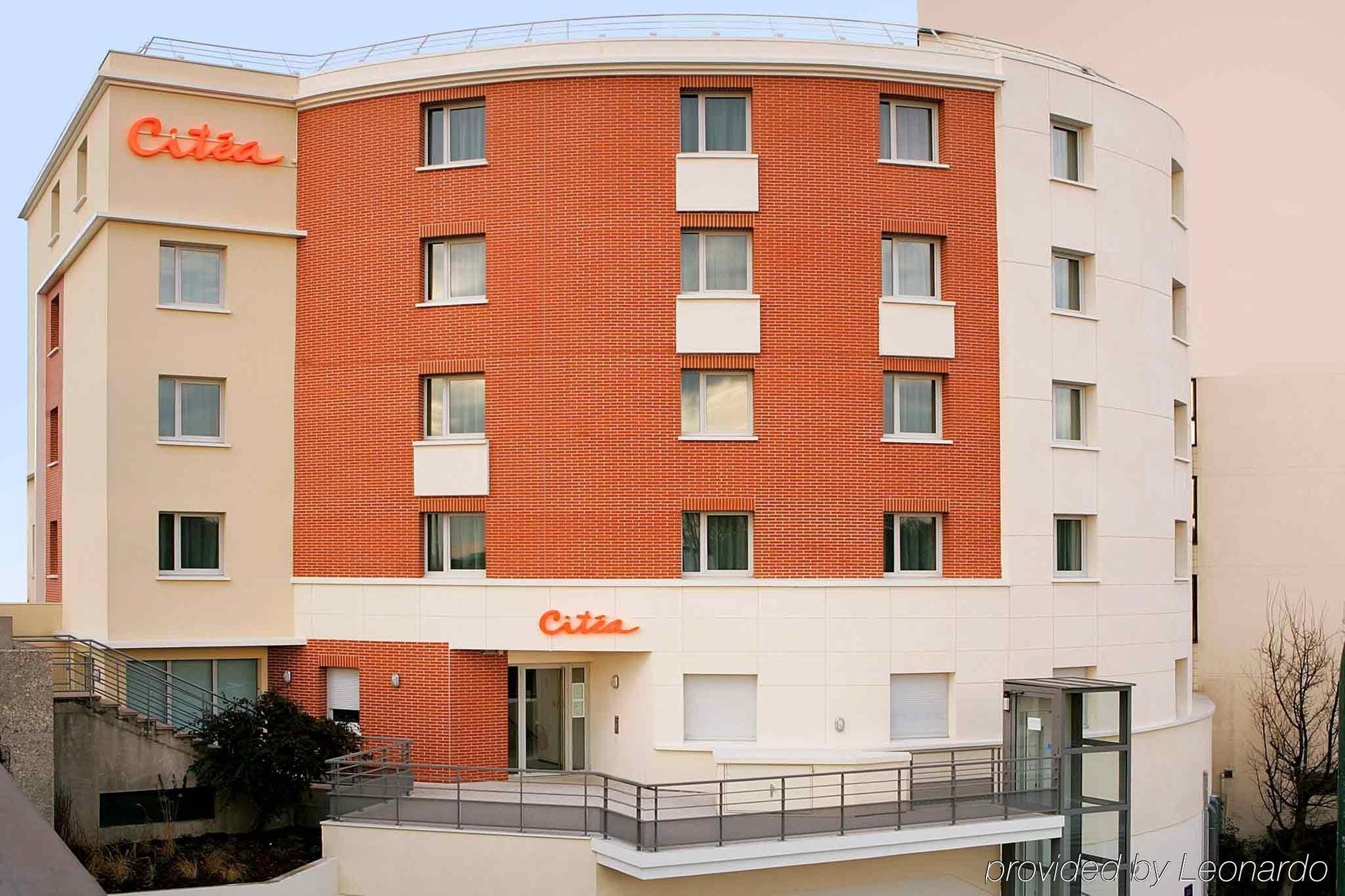 Appart'Hotel Vacanceole Paris Quai De Marne - Ex Adagio Ножан-сюр-Марн Экстерьер фото